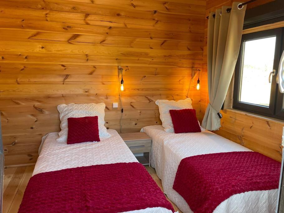Le Chalet Du Crescent Saint-Germain-des-Champs Eksteriør bilde