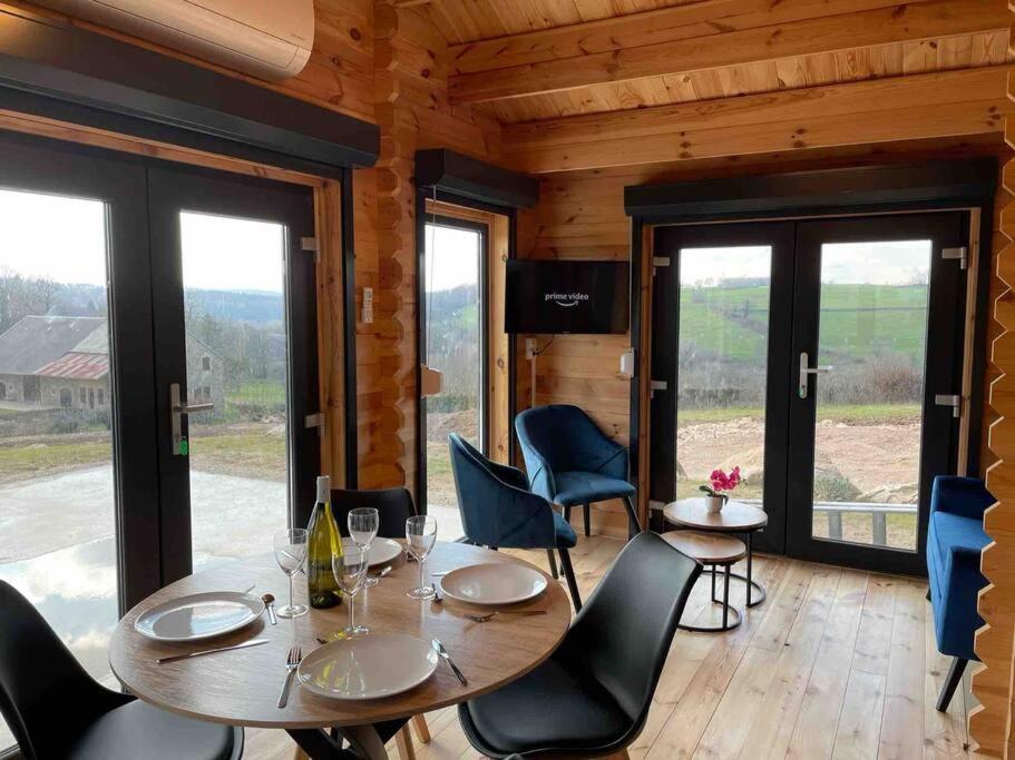 Le Chalet Du Crescent Saint-Germain-des-Champs Eksteriør bilde
