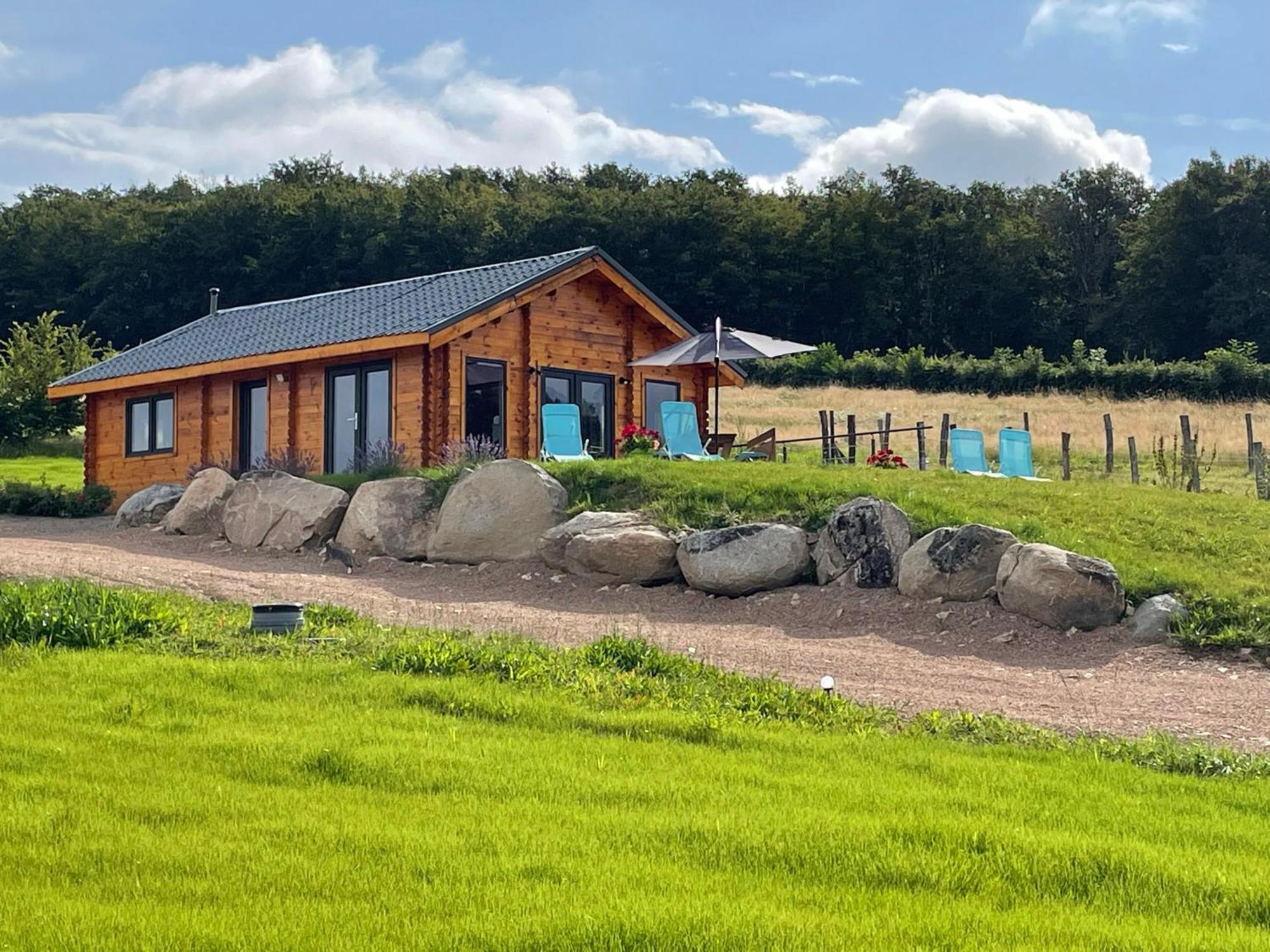 Le Chalet Du Crescent Saint-Germain-des-Champs Eksteriør bilde