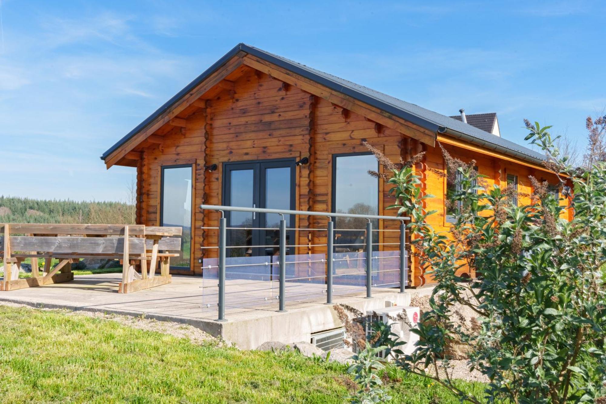 Le Chalet Du Crescent Saint-Germain-des-Champs Eksteriør bilde